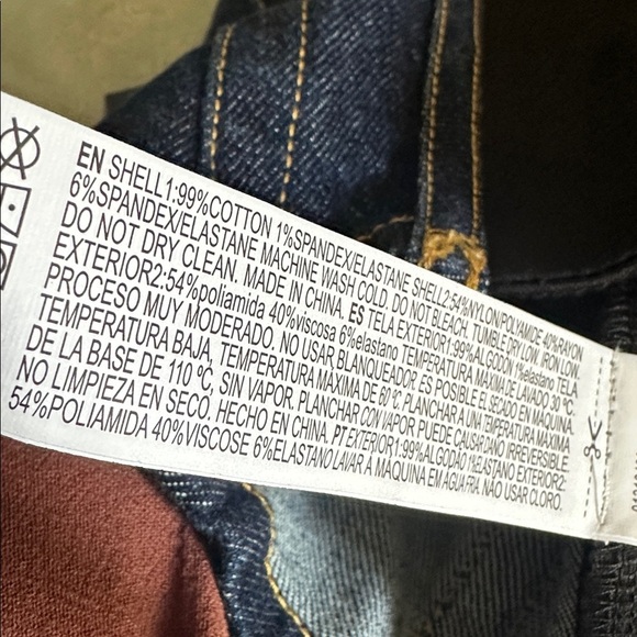 Forever 21 Black and Denim Crop Top - Picture 5 of 7